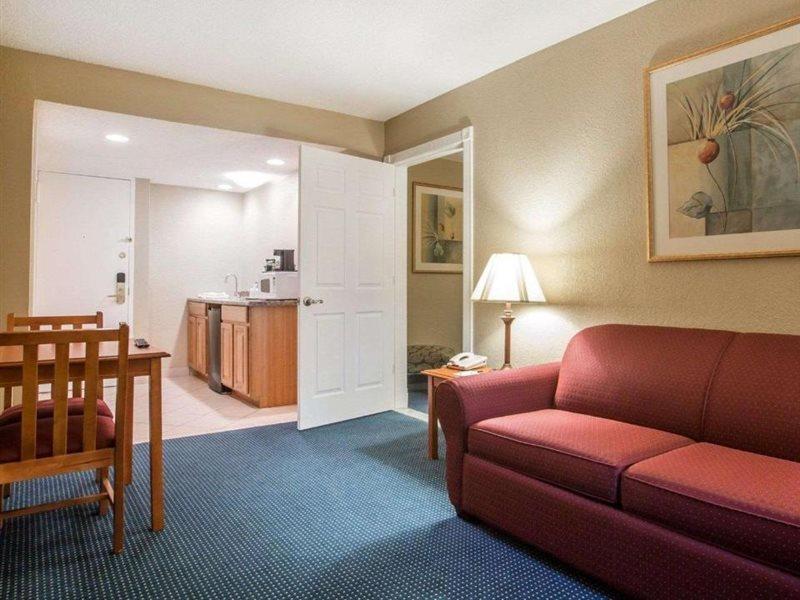 The Inn At Gran View Ogdensburg, Ascend Hotel Collection Bagian luar foto